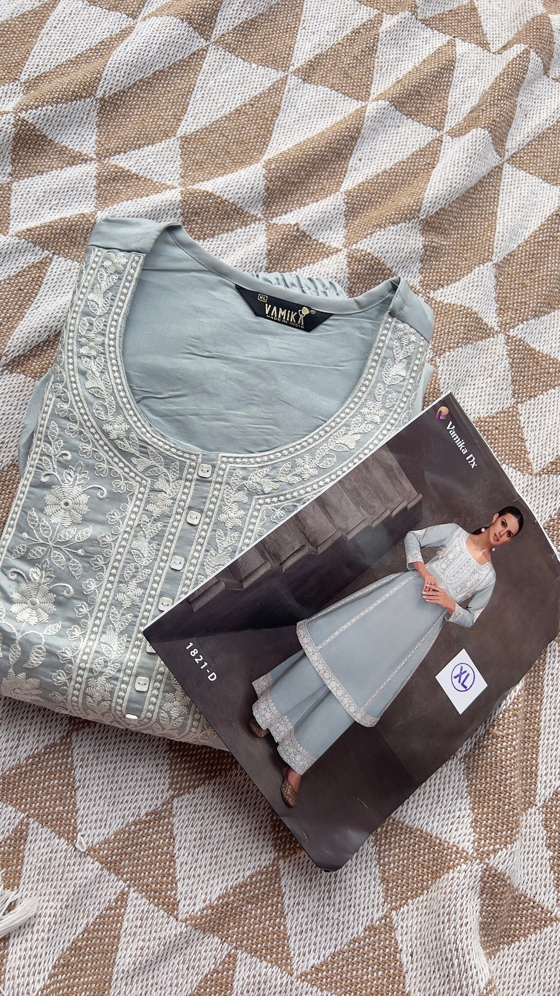 Embroidered Co-ord set, Designer Kurti with Pant – Readymade Indian Pakistani Ethnic Wear | Heavy Viscose Silk | Perfect for Summer and gift