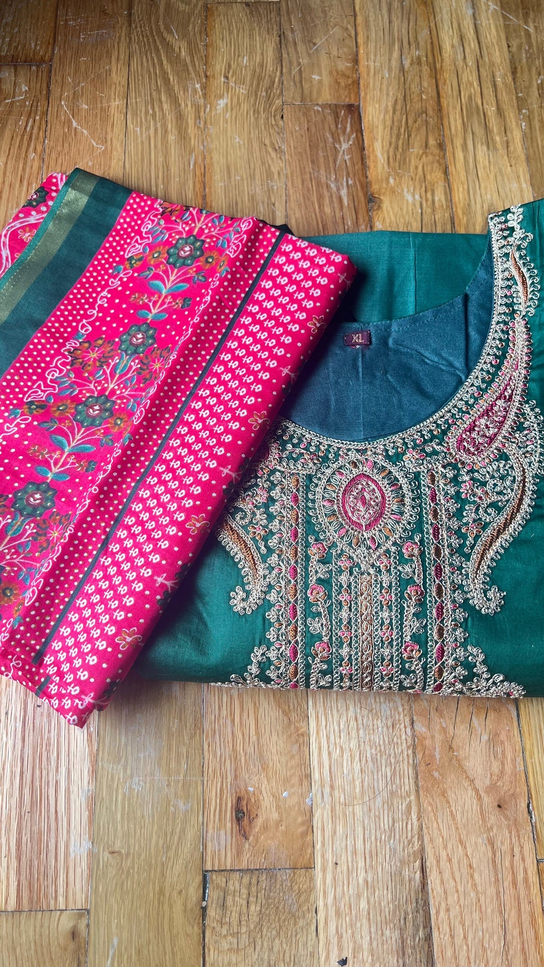 Salwar Kameez / Kurta Kurti/ Indian dress / Pakistani Dress/ Gift for Sister/ party dress/ salwar suits/deshi dress